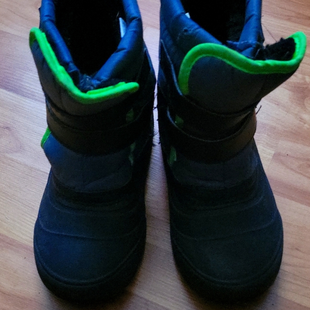 Kid Snow boots